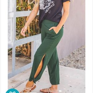 Women’s tie bottom pants